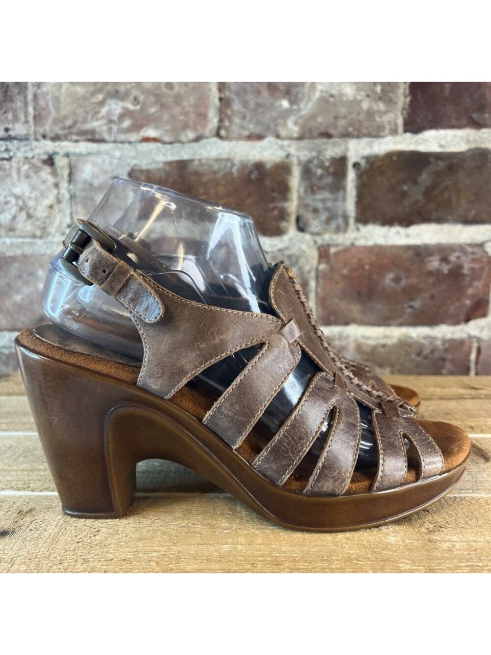 AEROSOLES Open Toe Brown Leather Chunky Block Heel Sandals Sz 8.5